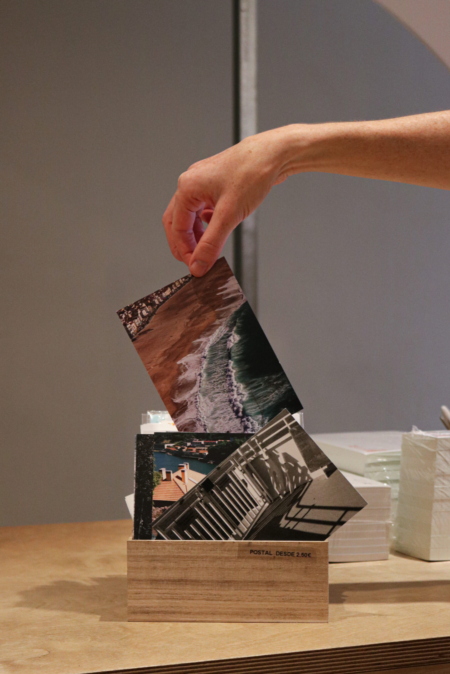 Postcard / Ella Linnér